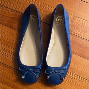 Navy ballet flats
